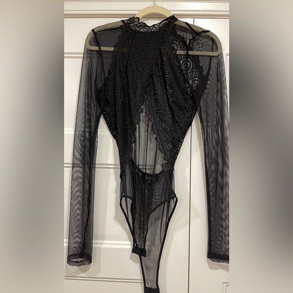 Sexy bodysuit 🌹 - Picture 2 of 5